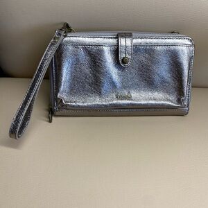 The Sak Metallic Grey Gold Leather Wallet Wristlet